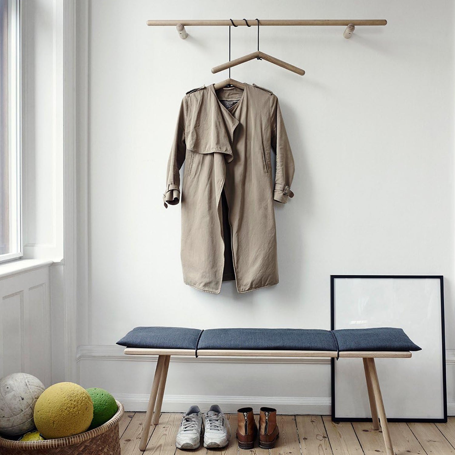 Wooden suit hanger for coats and clothes