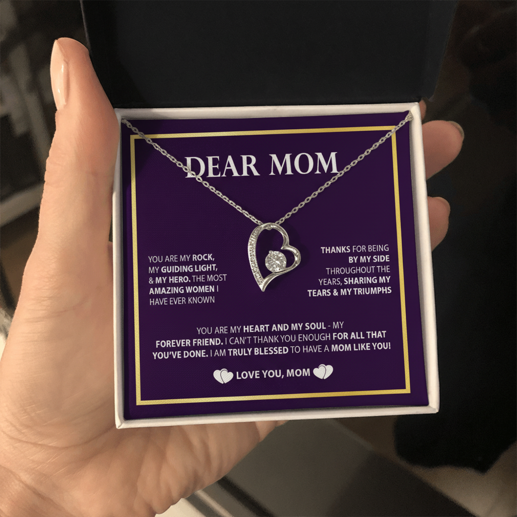 Forever Love Gratitude Necklace – A Heartfelt Tribute to Mom
